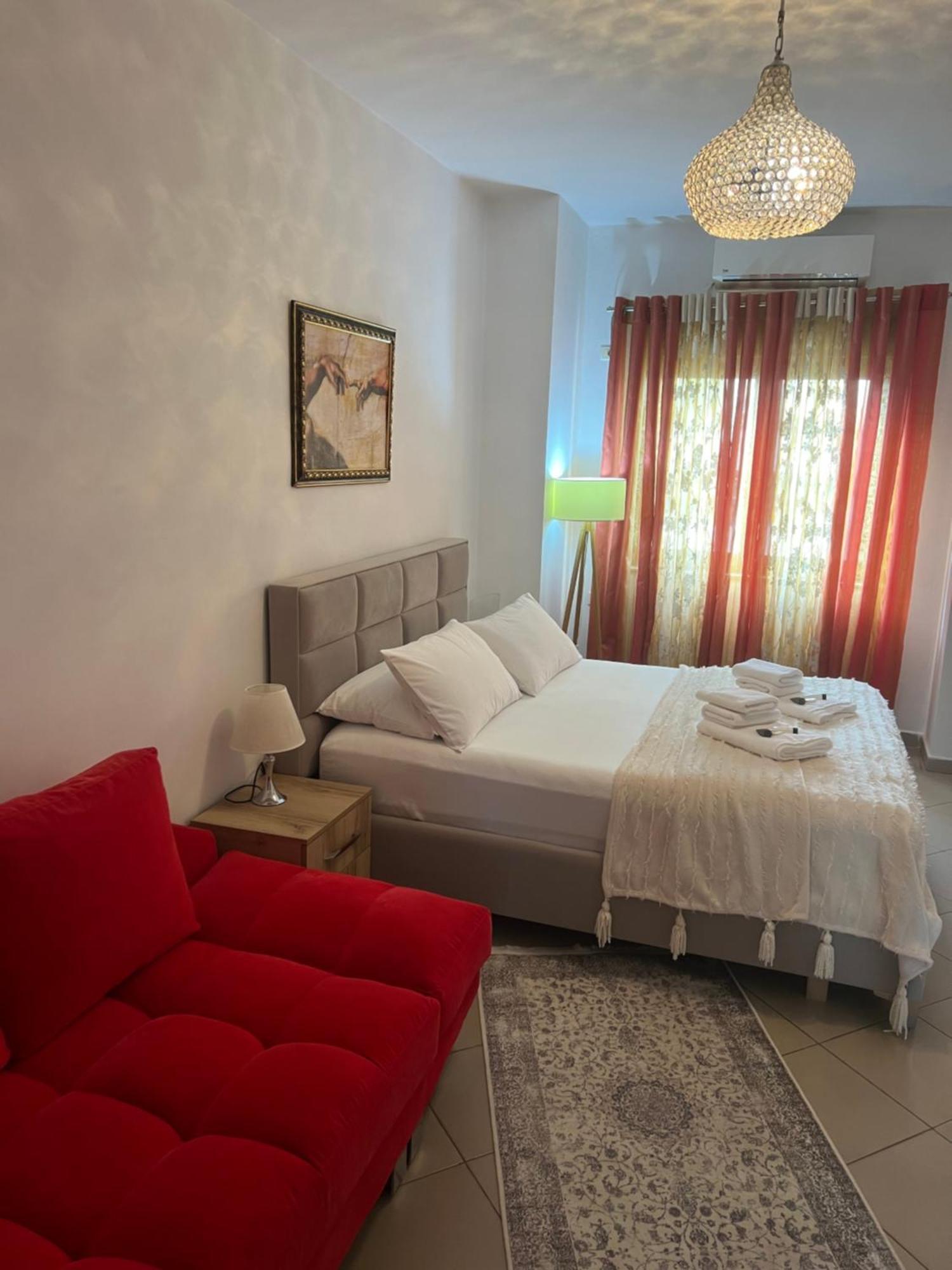 Rita Apartment Tiranë Luaran gambar